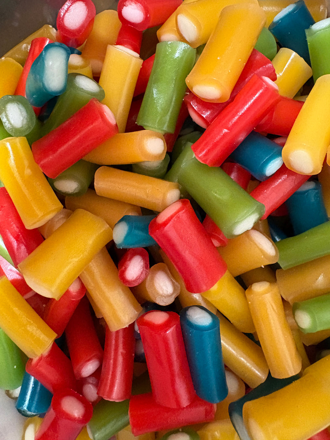 100g mini rainbow pencil bites