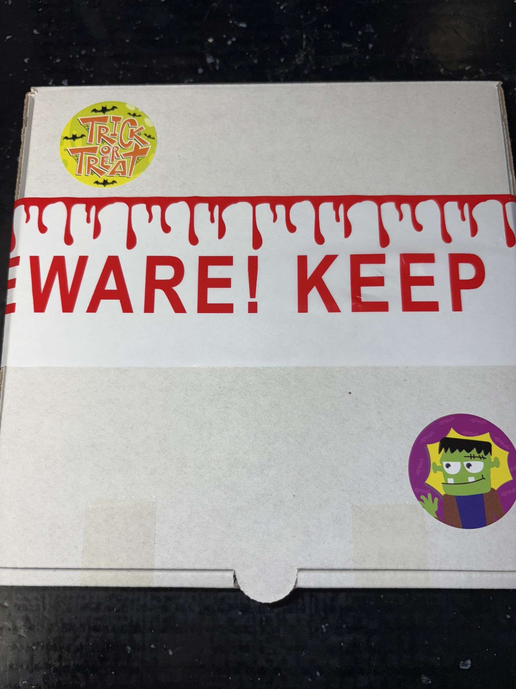600g Halloween pizza box